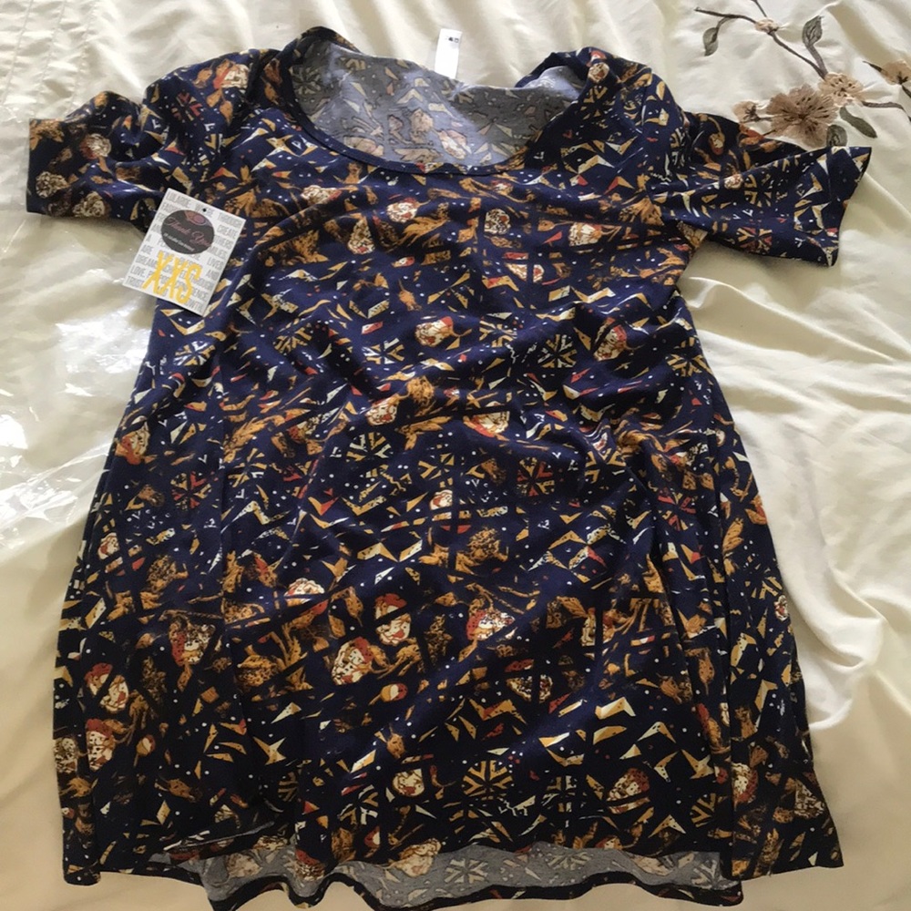BNWT XXS Lularoe Perfect T